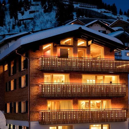 Haus Burgi - Angelika Walch Apartment Stuben am Arlberg Bagian luar foto