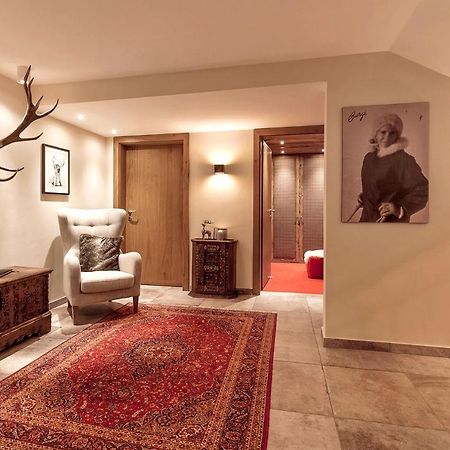Haus Burgi - Angelika Walch Apartment Stuben am Arlberg Bagian luar foto