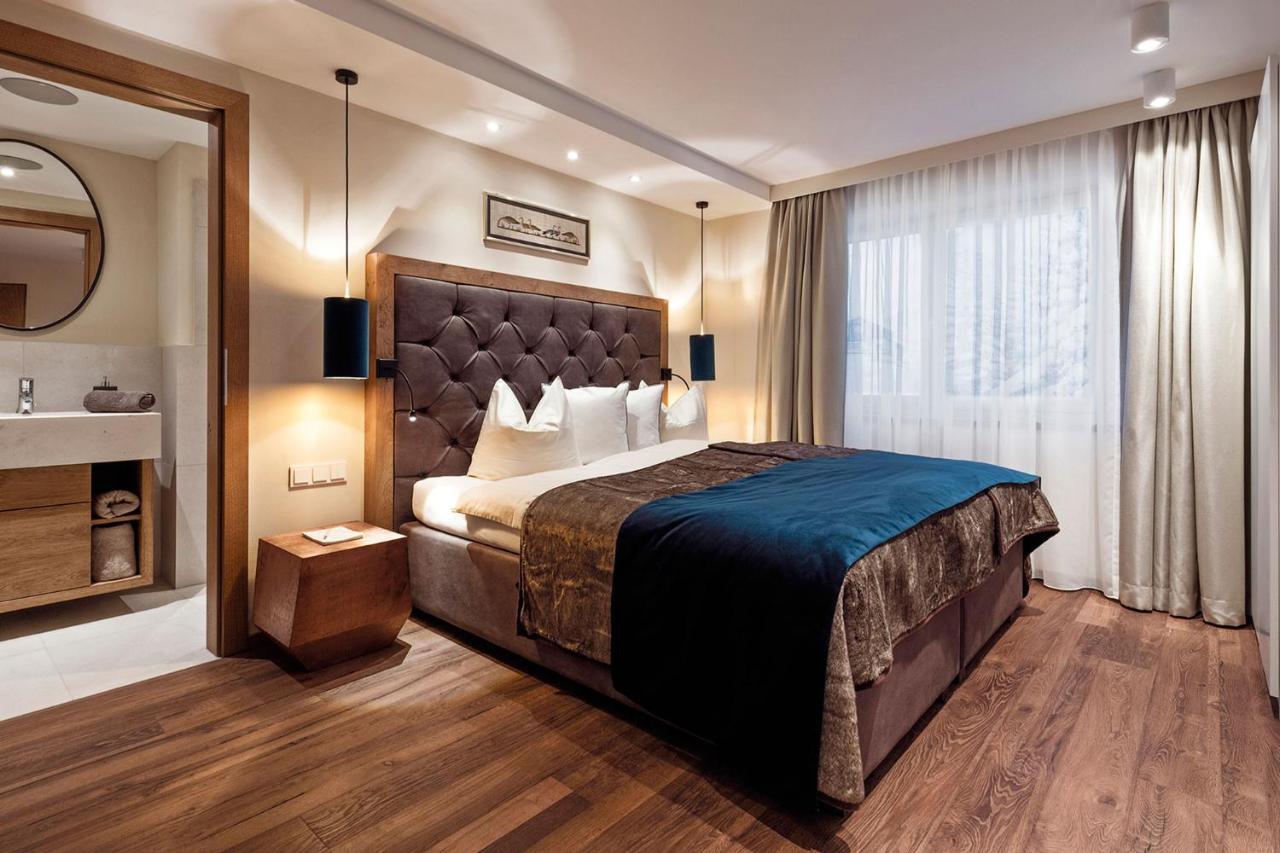 Haus Burgi - Angelika Walch Apartment Stuben am Arlberg Bagian luar foto